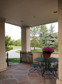 Exterior_11.jpg