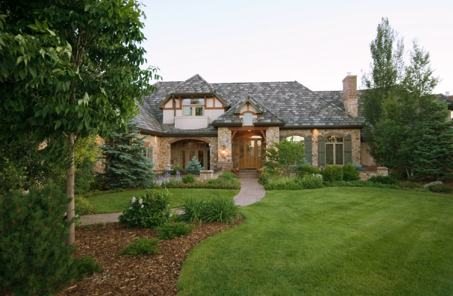 Exterior-90.jpg