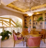 upper lev game room-1.jpg