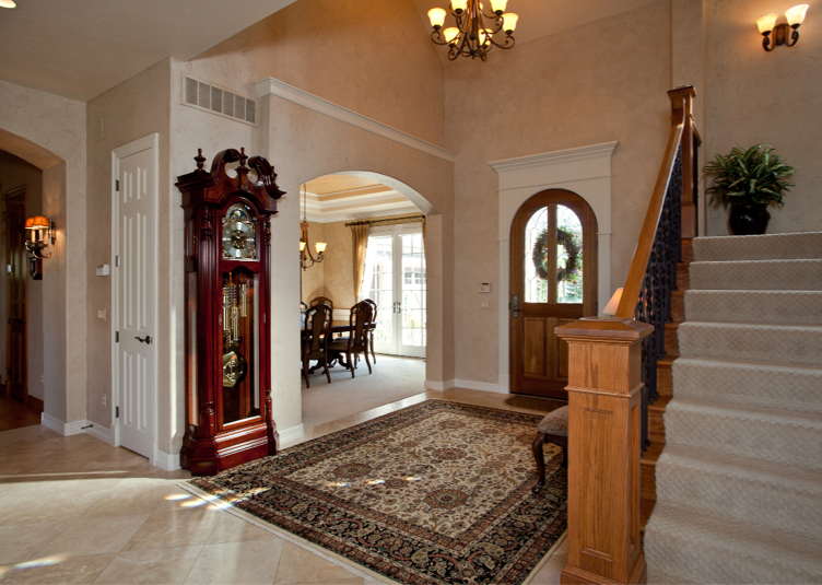 Entry_Living_2.jpg